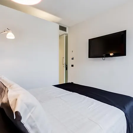 Sora Luxury Inn-2